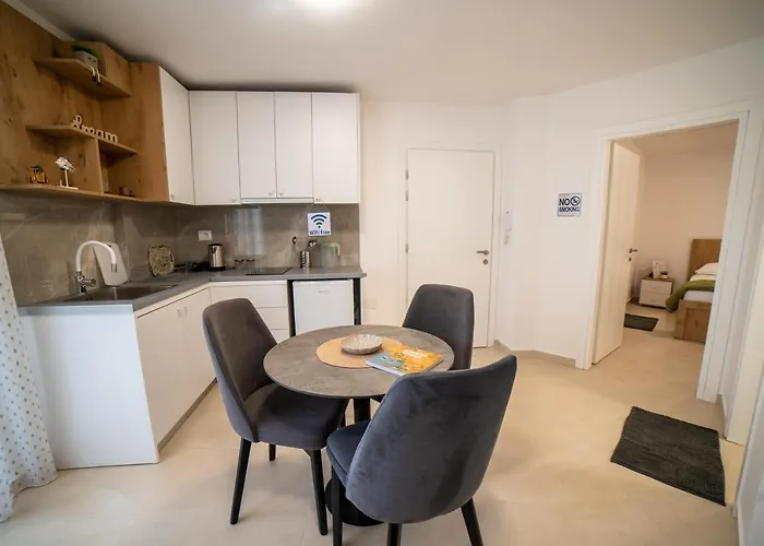 Apartment Sea 123 Sarandë